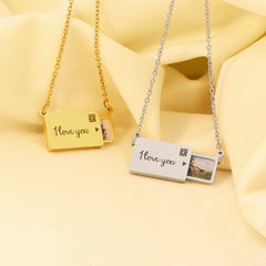 Creative Pull-out Photo Box Pendant Necklace - 7