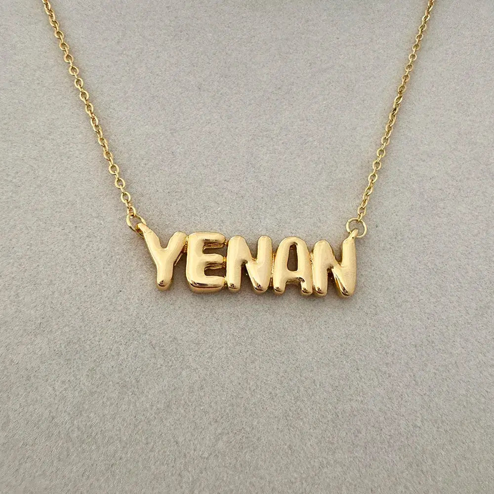 Personalisierte Bubble-Namenskette in Gold – Trendiger Schmuck für Frauen