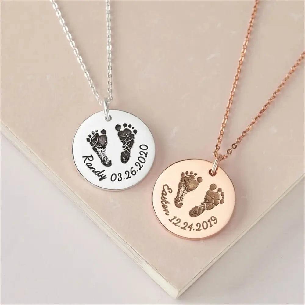 Baby Footprints Jewelry Necklace in Stainless Steel for Fashion Lovers