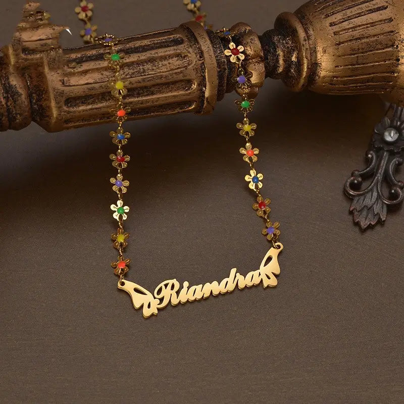 Drip Oil Flower Splice Necklace in Gold Stainless Steel