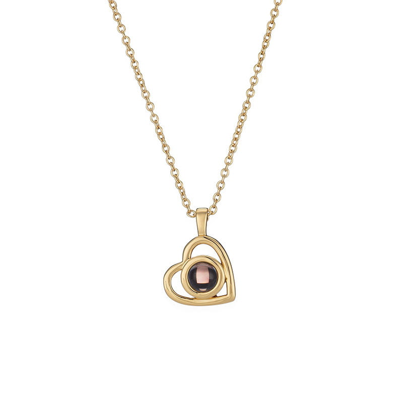 Customized Heart-Shaped Photo Necklace Chain in Gold Style