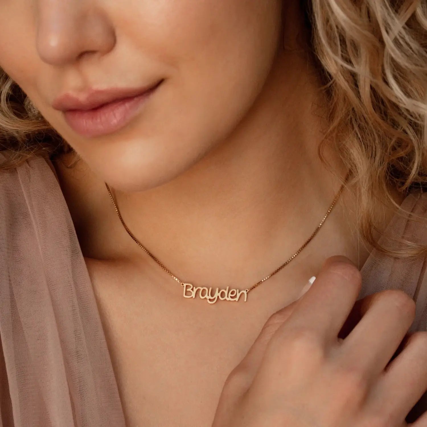 Custom Name Stainless Steel Necklace for Stylish Women