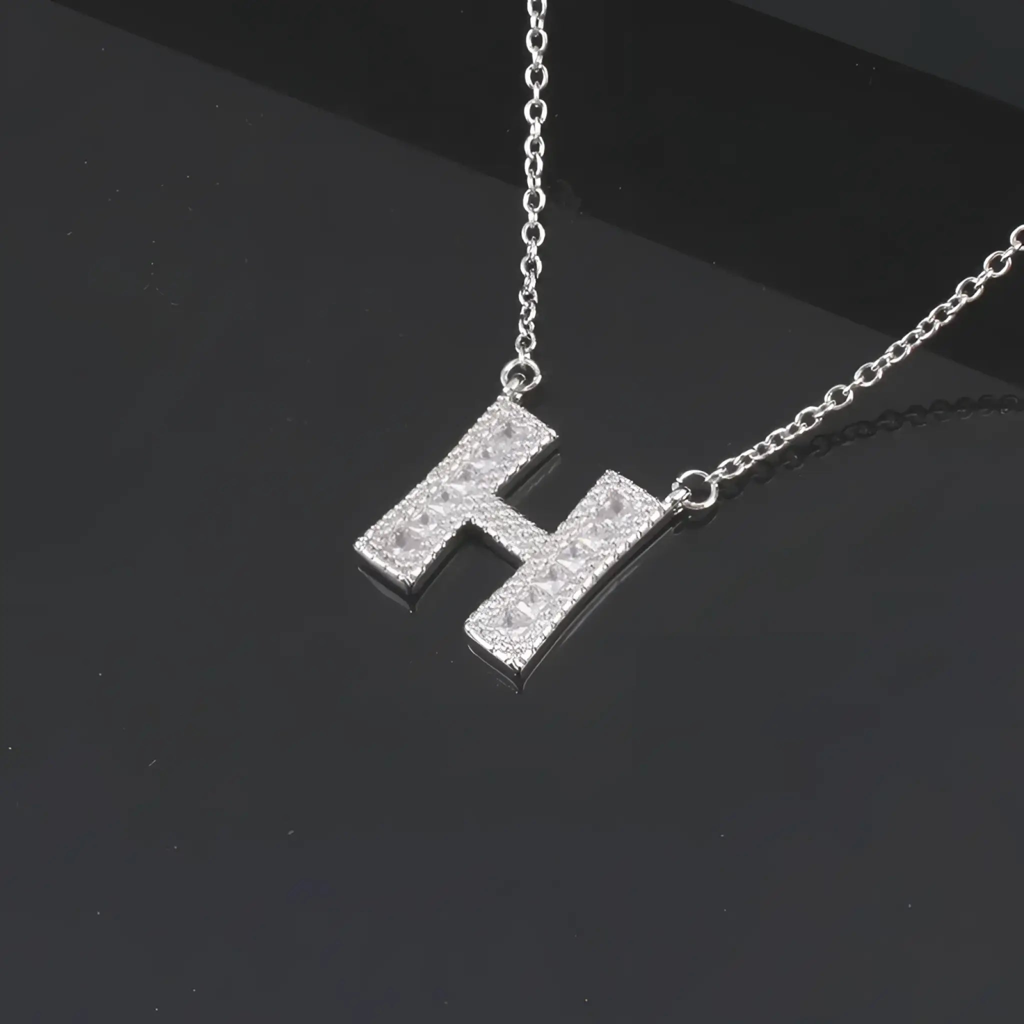 26 letter necklace female micro inlaid zircon copper clavicle chain DIY name pendant - Silver / H