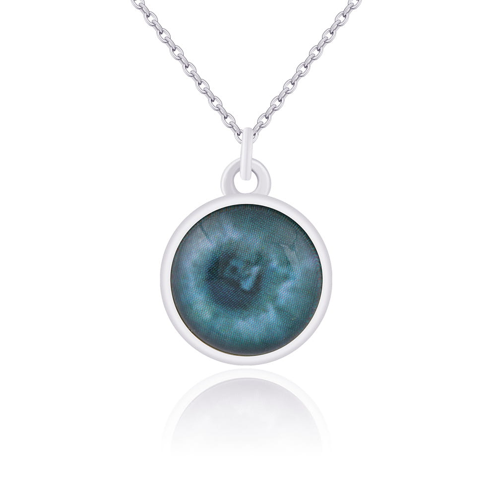 Custom Iris Necklace with Eye Photo for Unique Jewelry Style