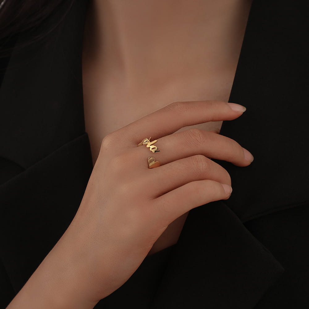 Personalisierter Namensring aus Edelstahl in Roségold-Finish