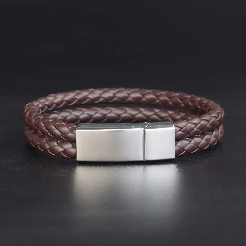 Personalized Brown Woven Leather Bracelet for Fashion Lovers