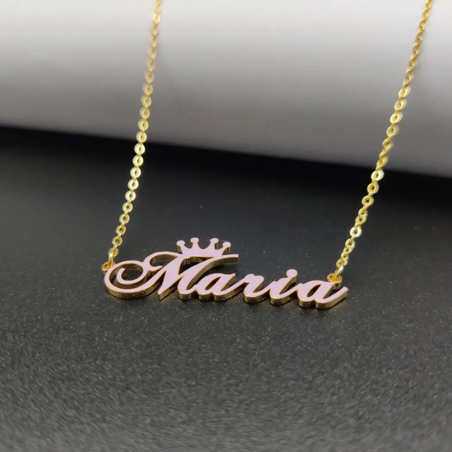 Personalisierte goldene Namenskette mit tropfendem Öl für Frauen
