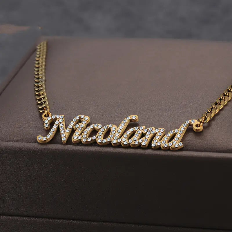 Stylish Zircon Diamond Necklace in Durable Titanium Steel for Fashion Lovers