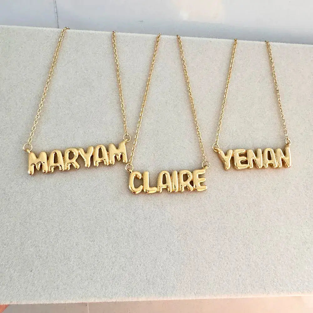 Personalisierte Bubble-Namenskette in Gold – Trendiger Schmuck für Frauen