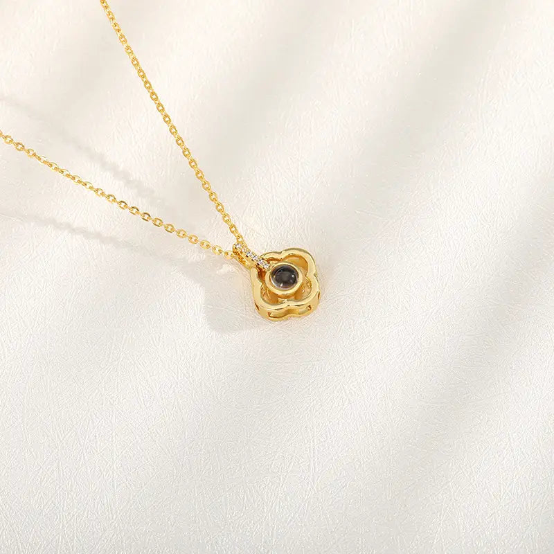 Personalisierte Fotoprojektor-Halskette für Haustiere in Kupferschmuck