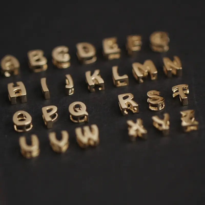 Wenlian Single English Letter Necklace in S925 Sterling Silver