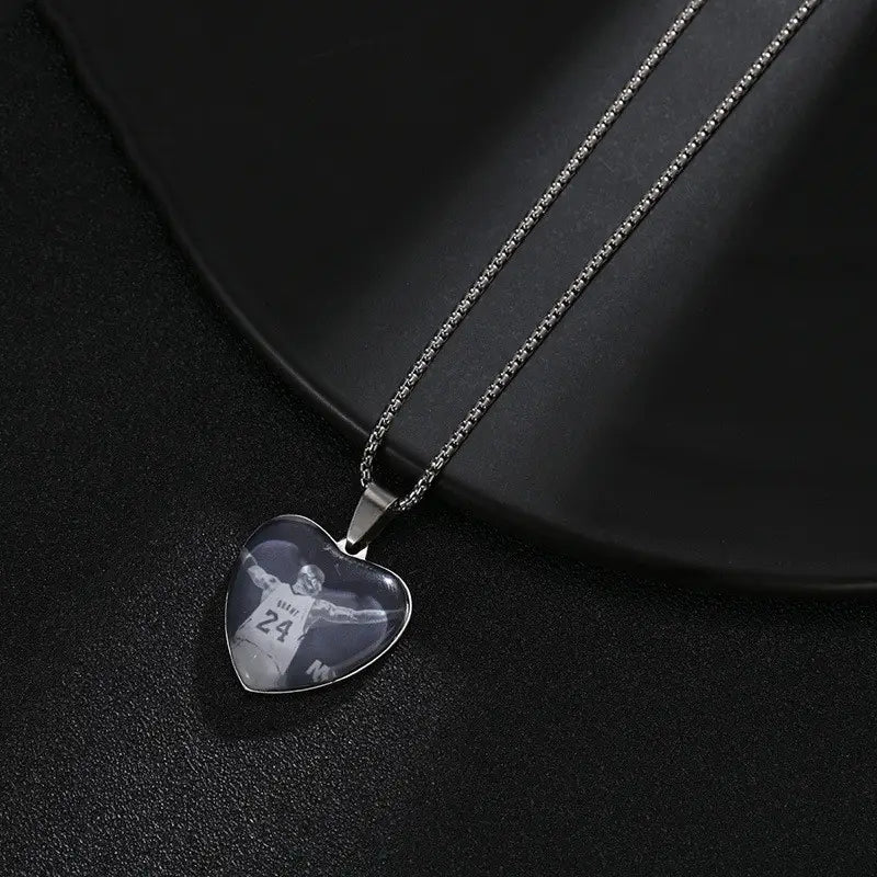 DIY Stainless Steel Love Photo Necklace for Stylish Jewelry Lovers