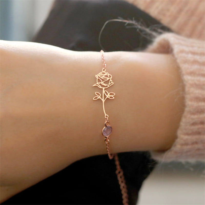 Rose-shaped gold bracelet with amethyst in Personalized Birthday Flower Birthstone design.