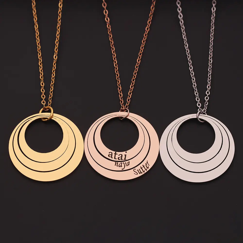 Custom Rose Gold Three Name Necklace for Stylish Jewelry Lovers