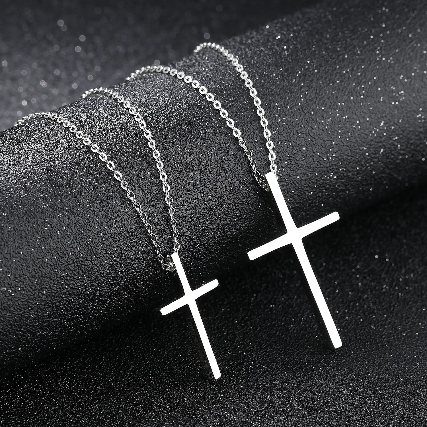 Simple Couple Necklace in Titanium Steel with Personalized Pendant