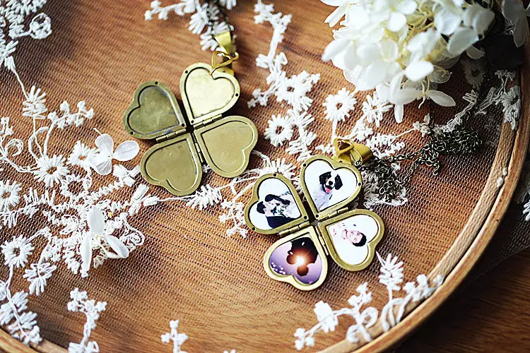 Gold Heart-Shaped Pendant Necklace with Multilayer Photo Box Frame