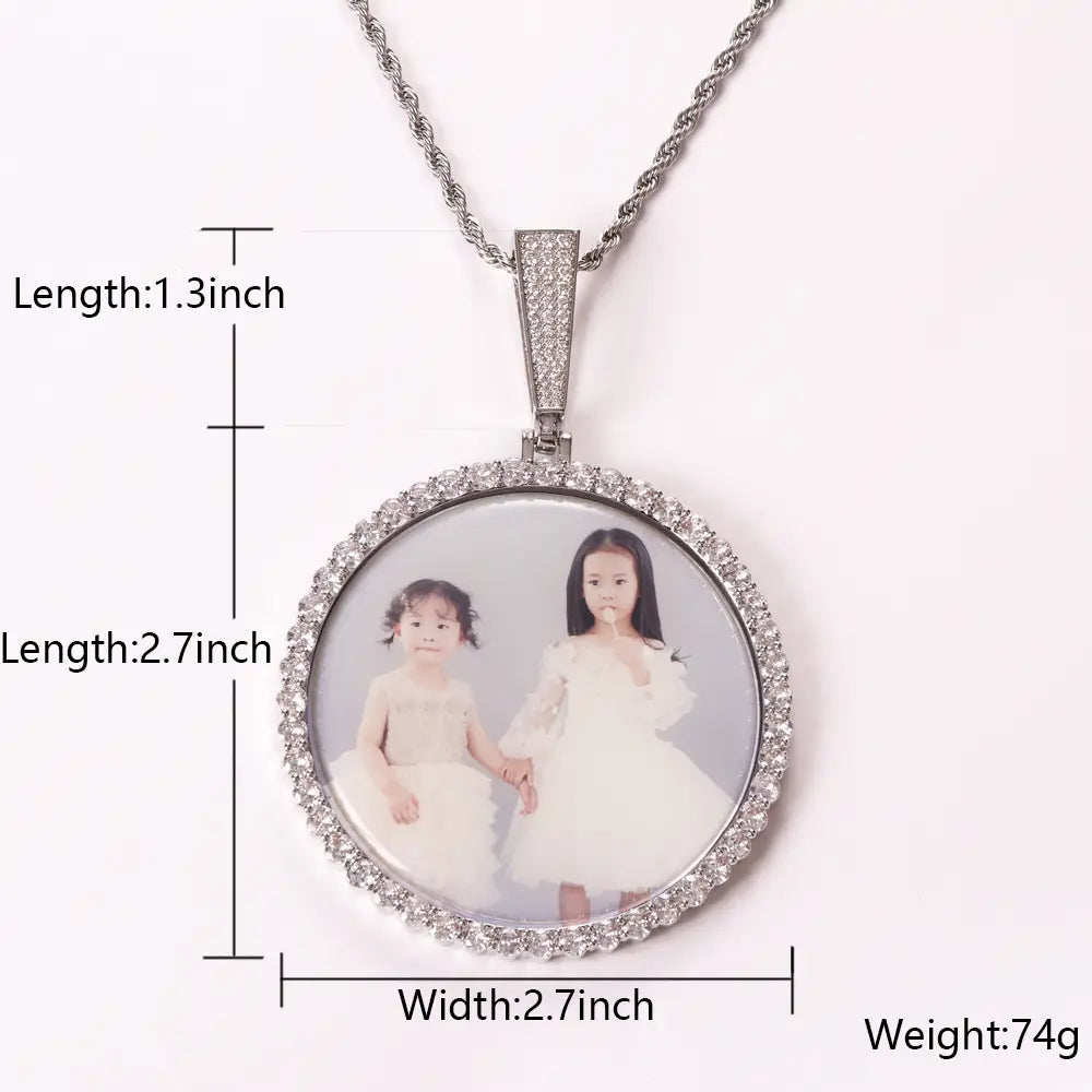 DIY-Foto-Gedenkkette für Damen mit diamantbesetzten Kanten in einem runden Anhänger