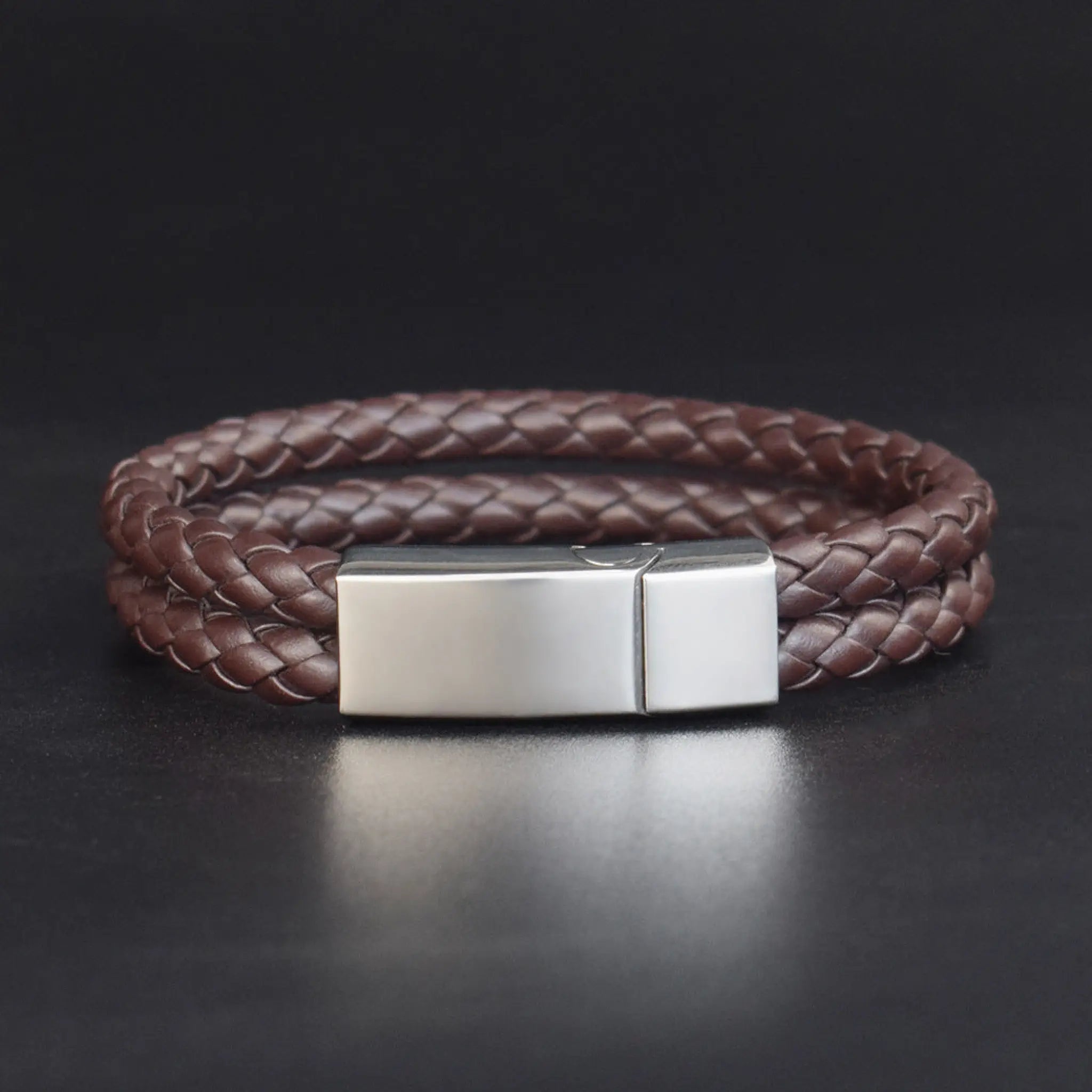 Fashion Personalized Men Woven Leather Bracelet - Brown / 21cm - 7