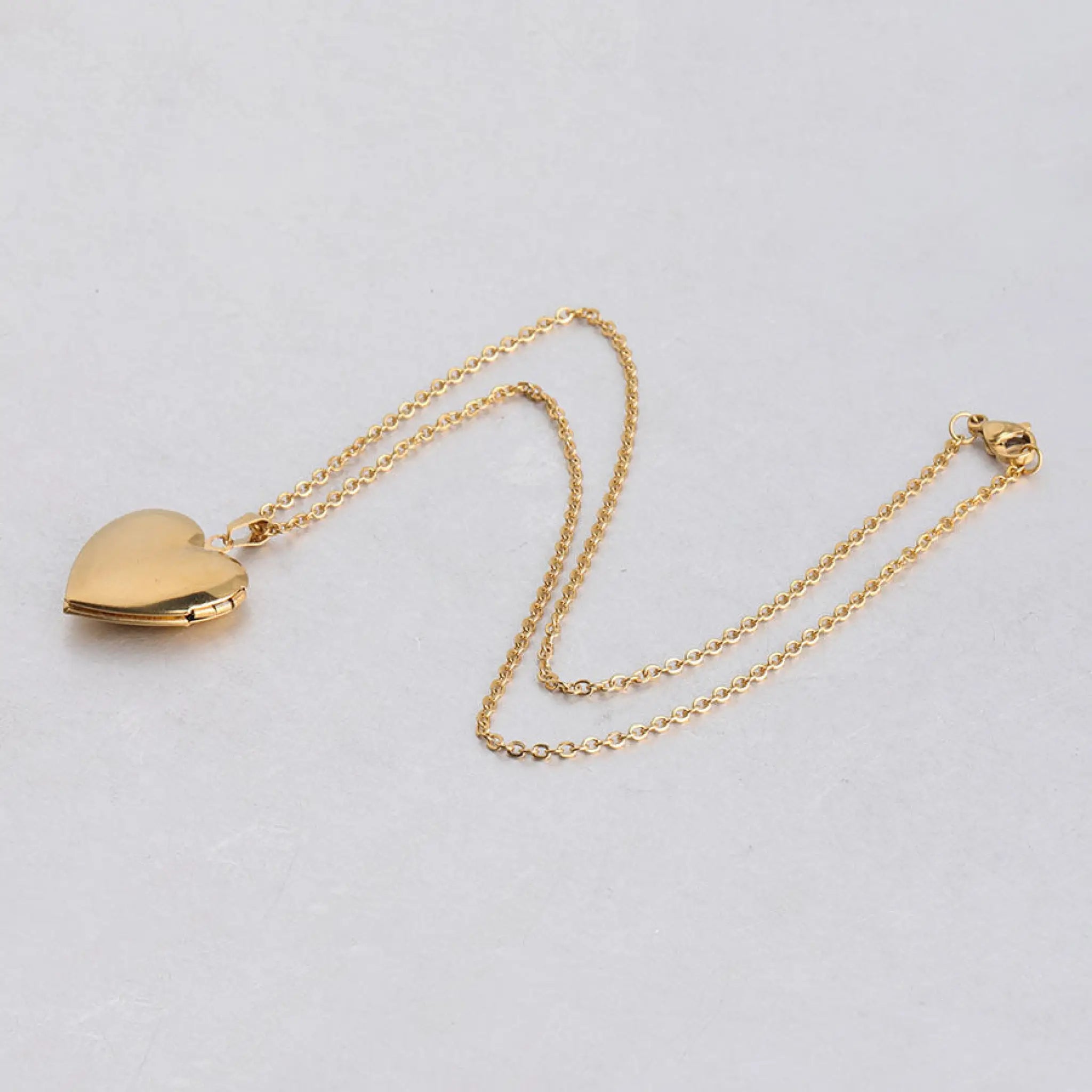 Glossy Shiny Peach Heart Love Photo Box Necklace