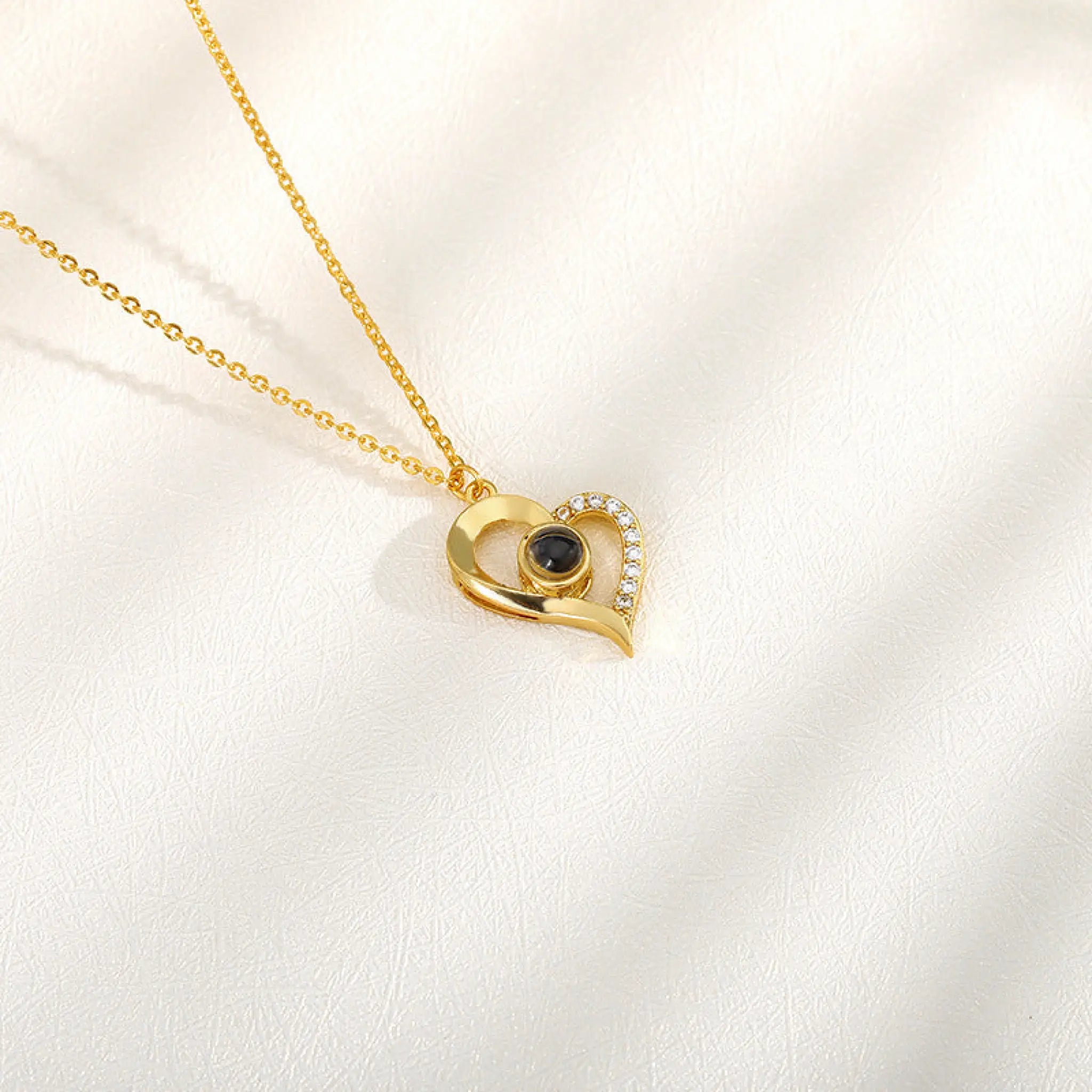 Photo Projector Desirable Couple Pet Necklace - 00614models - 7
