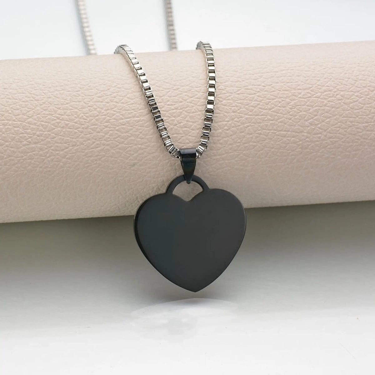 Titanium steel military brand stainless steel men’s necklace private custom dog brand name pendant offering lettering